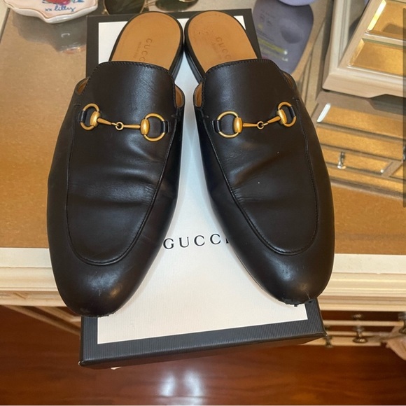 Authentic Gucci Black Loafer Size 41 1/2 (US 7.5) - Picture 2 of 10